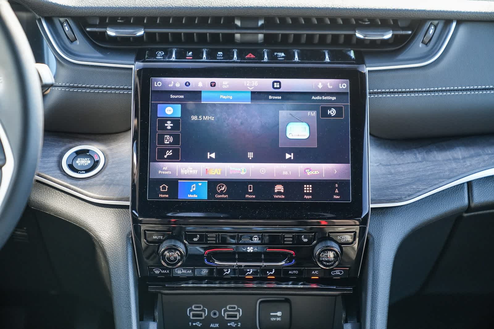 Thumbnail: 2025 Jeep Grand Cherokee - 15