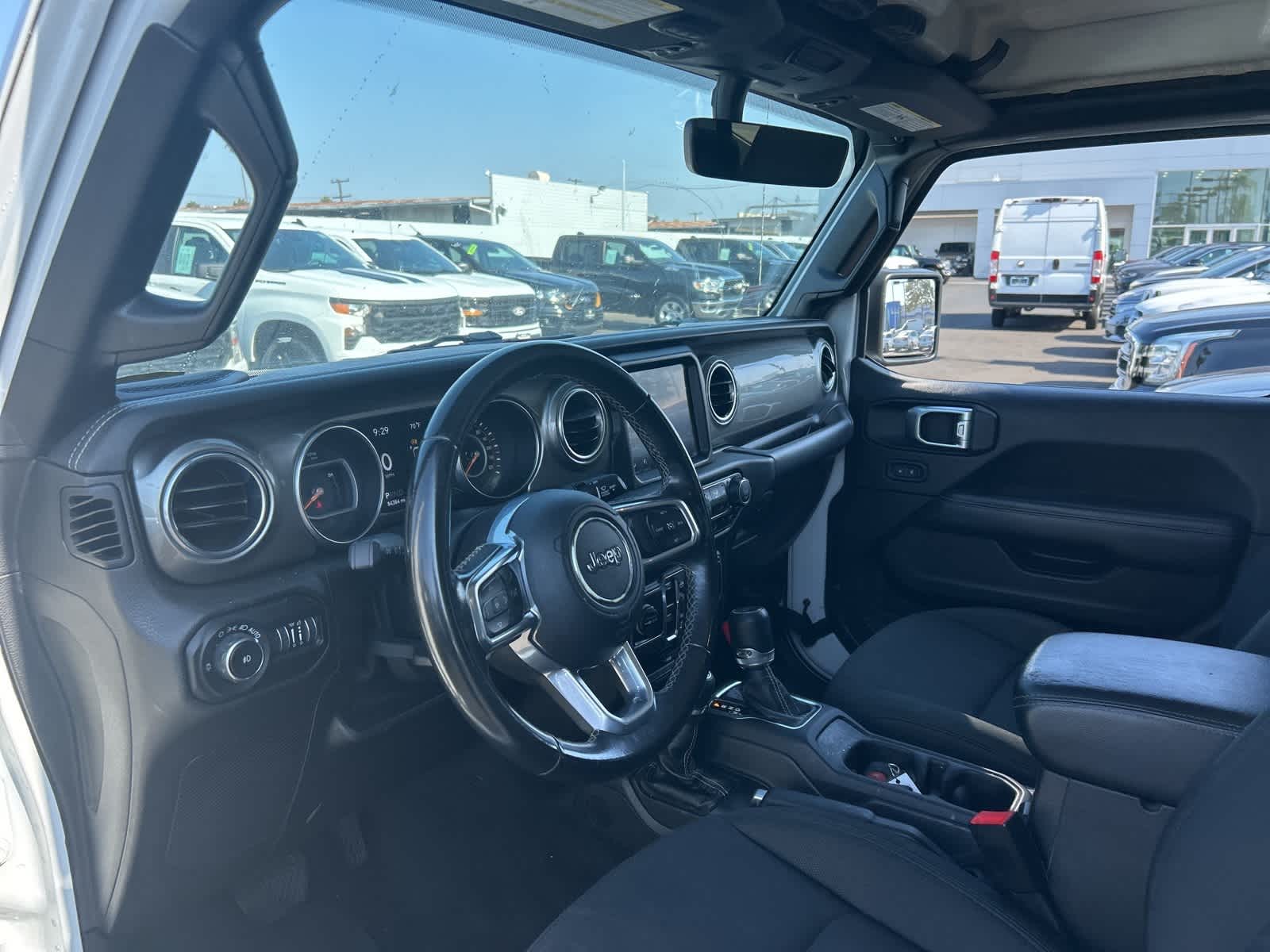 Thumbnail: 2020 Jeep Wrangler - 19