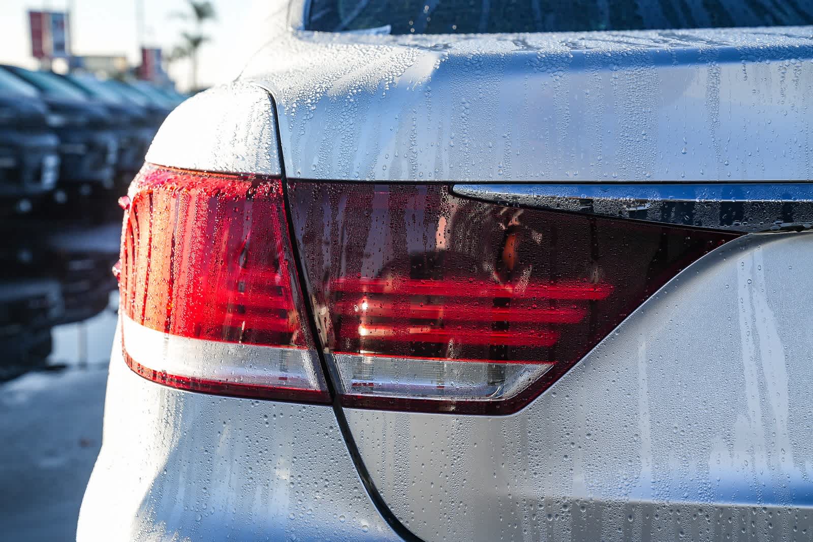 Thumbnail: 2013 Lexus LS - 7