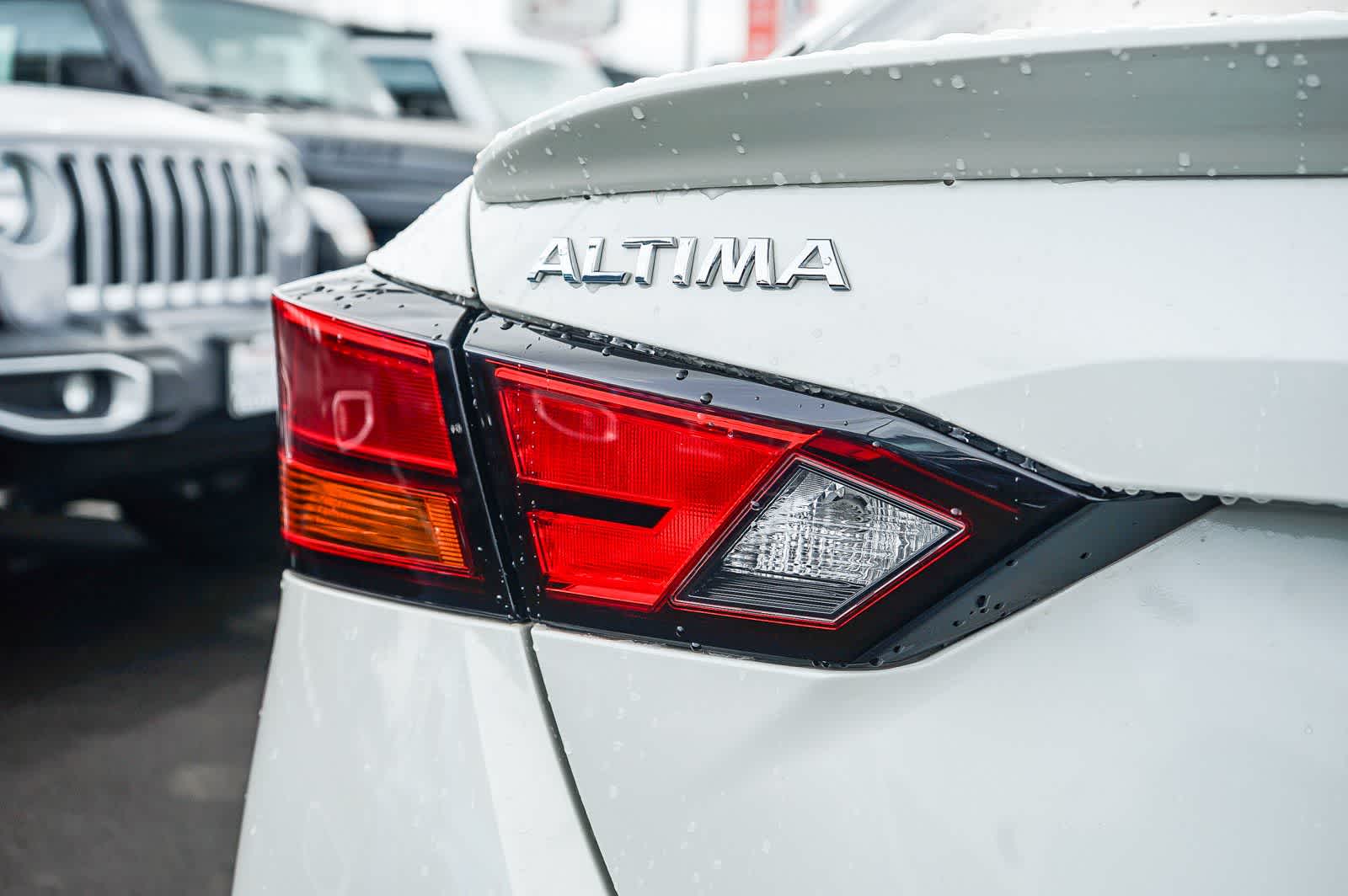 Thumbnail: 2021 Nissan Altima - 7