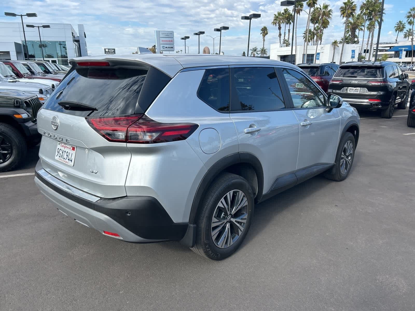 Thumbnail: 2023 Nissan Rogue - 5