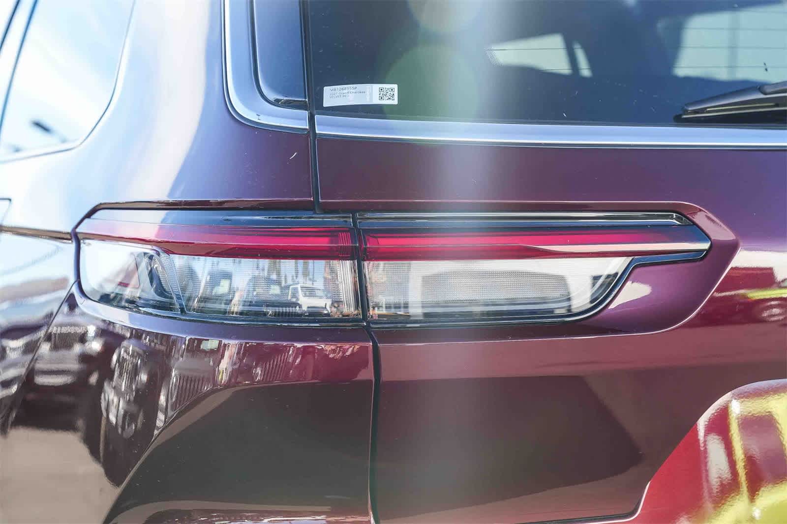 Thumbnail: 2021 Jeep Grand Cherokee L - 7