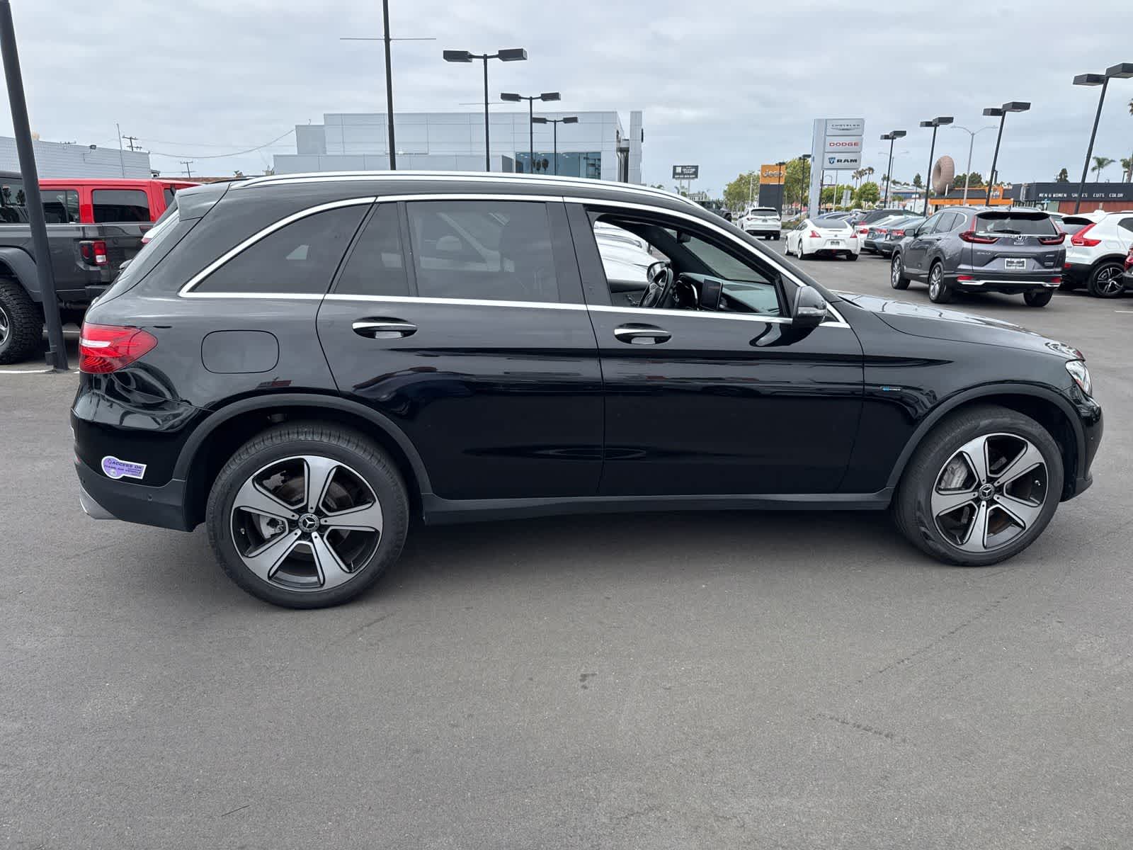 Thumbnail: 2019 Mercedes-Benz GLC - 9
