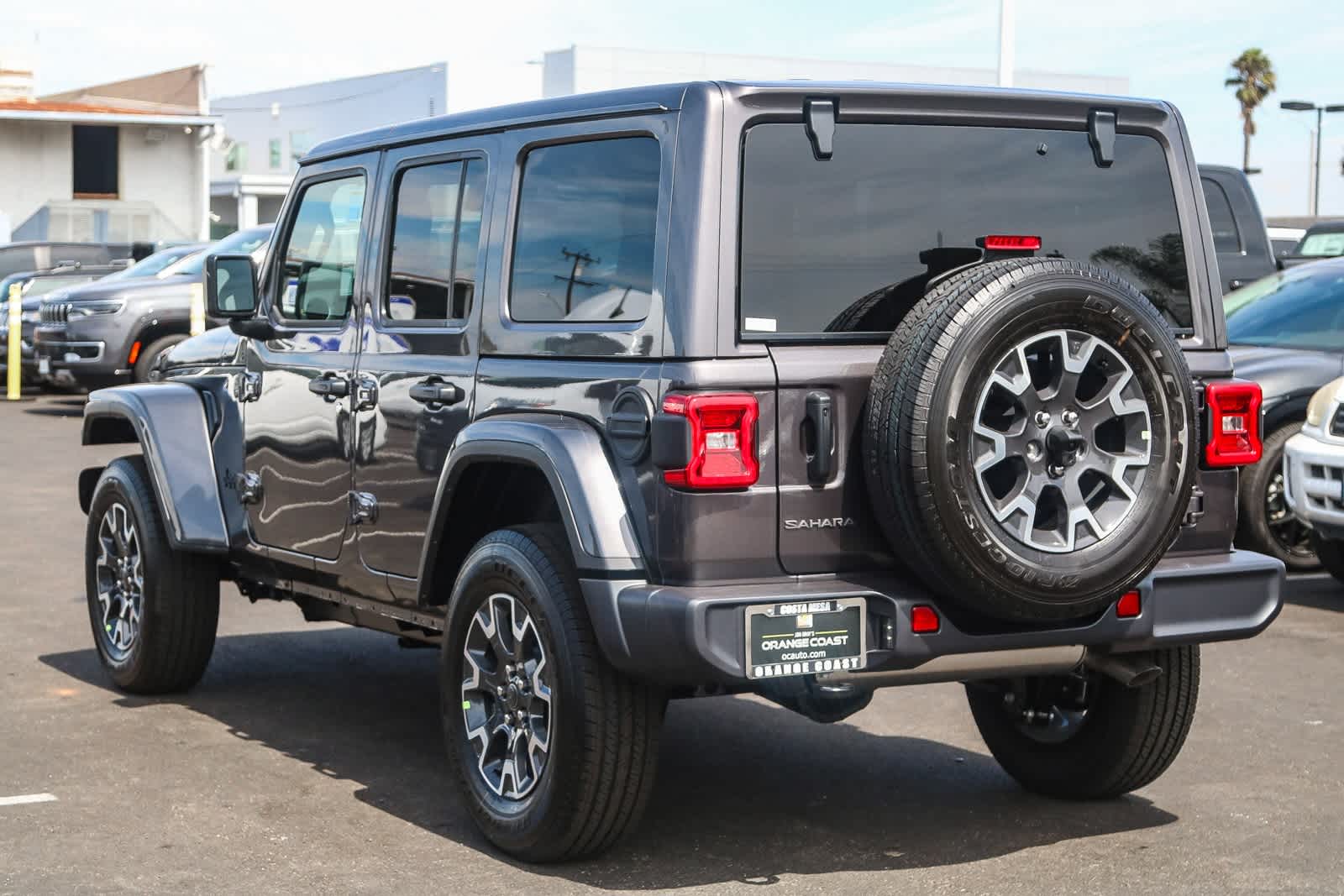 Thumbnail: 2025 Jeep Wrangler - 9