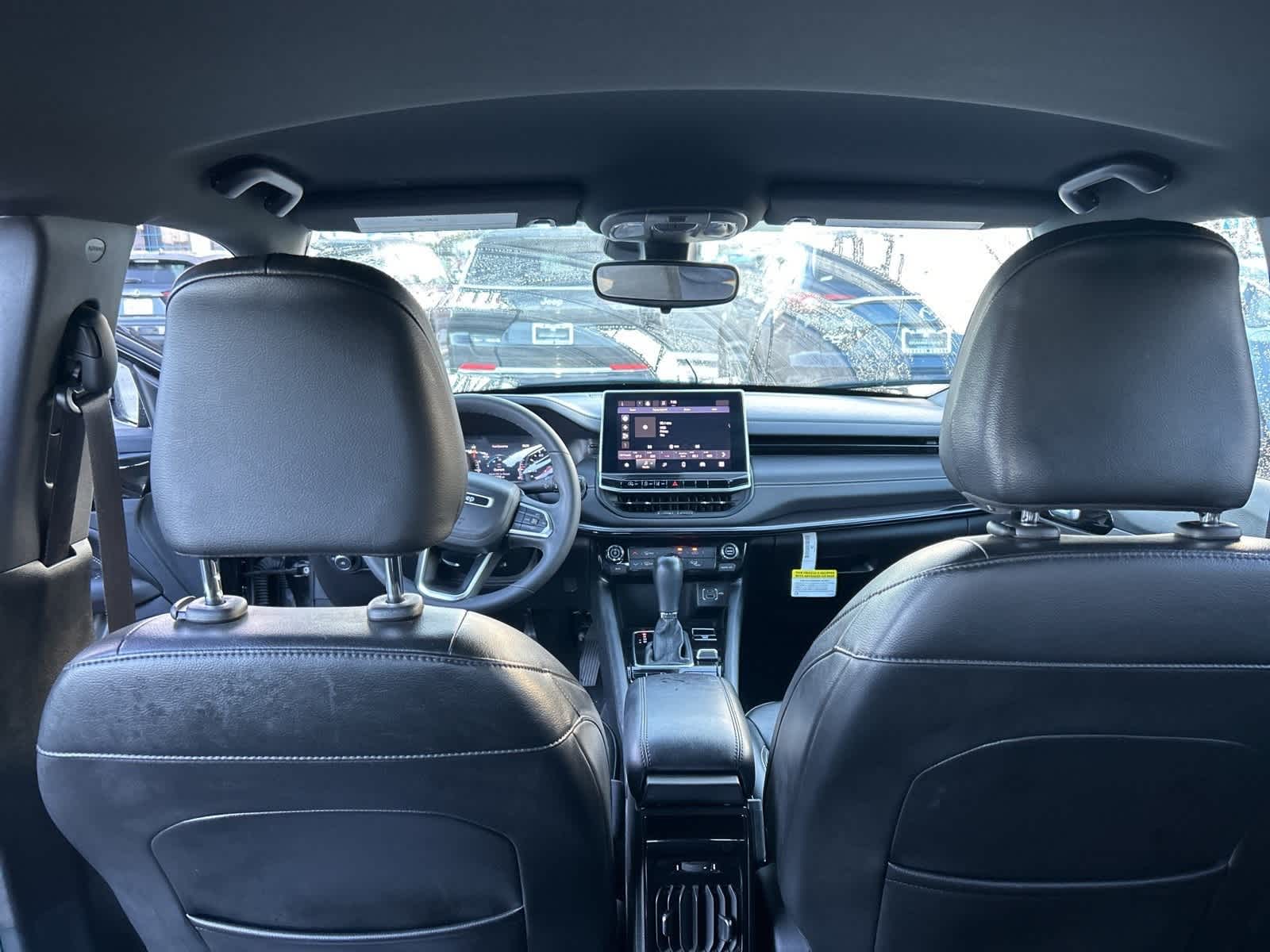 Thumbnail: 2023 Jeep Compass - 25