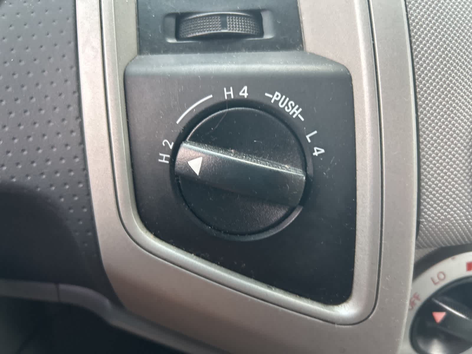 Thumbnail: 2011 Toyota Tacoma - 22