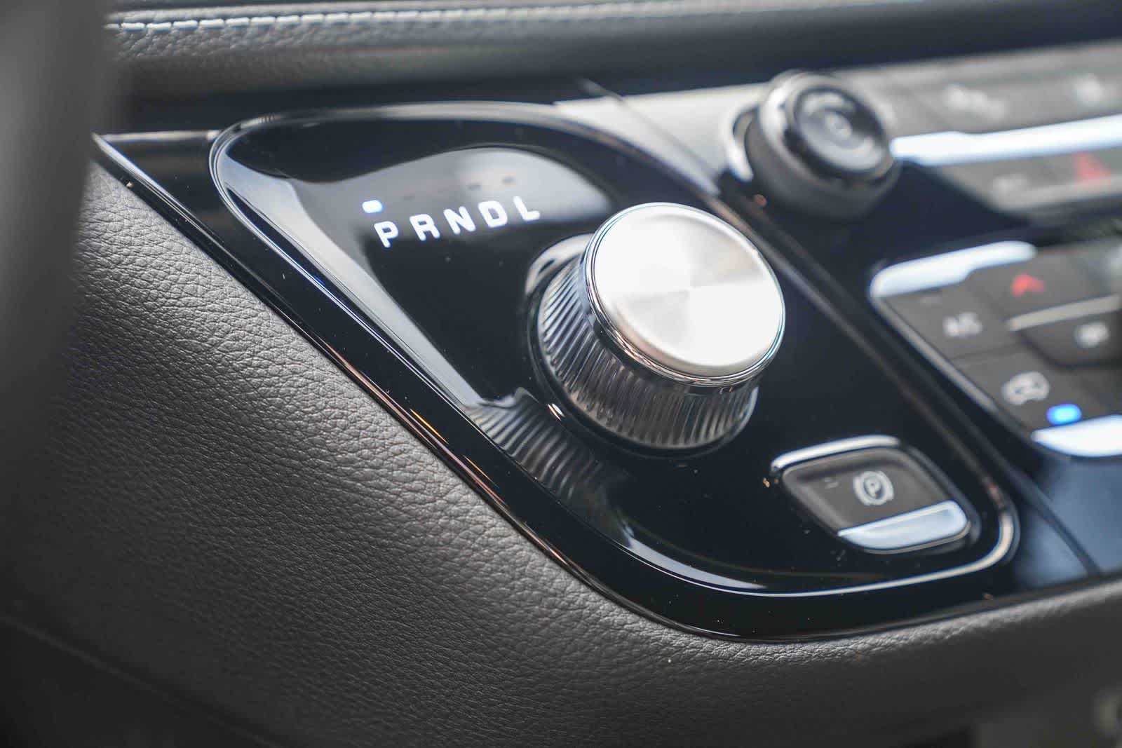 Thumbnail: 2026 Chrysler Pacifica - 20