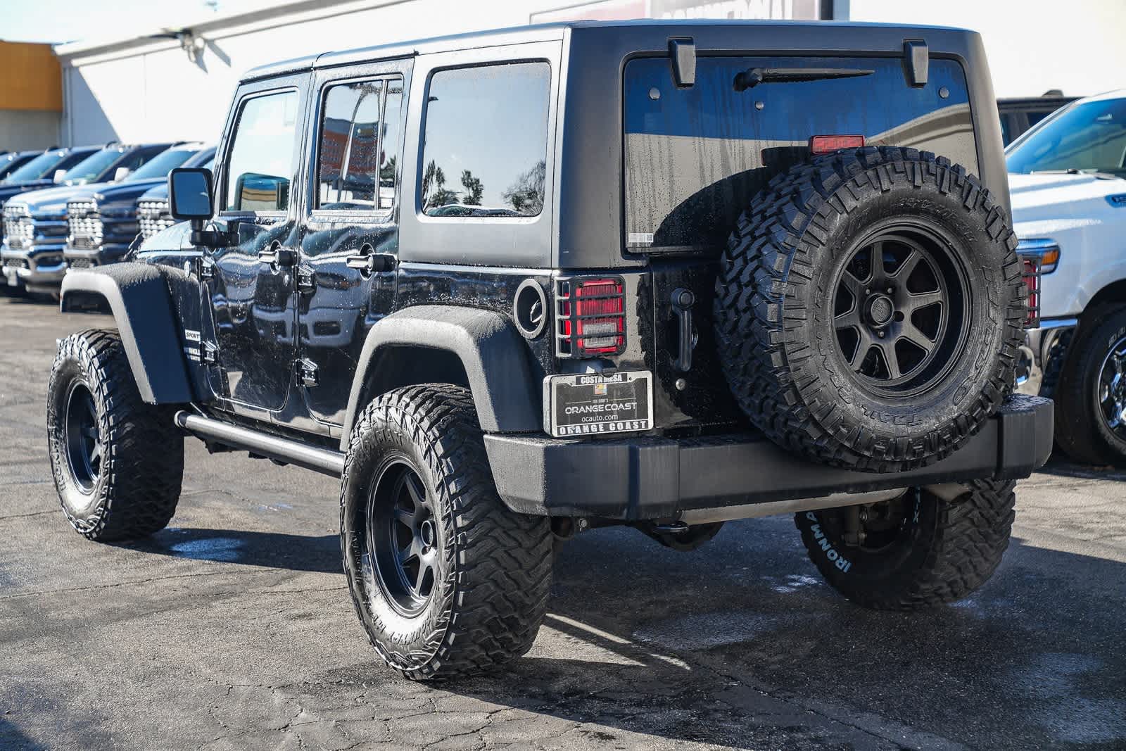 Thumbnail: 2017 Jeep Wrangler - 6