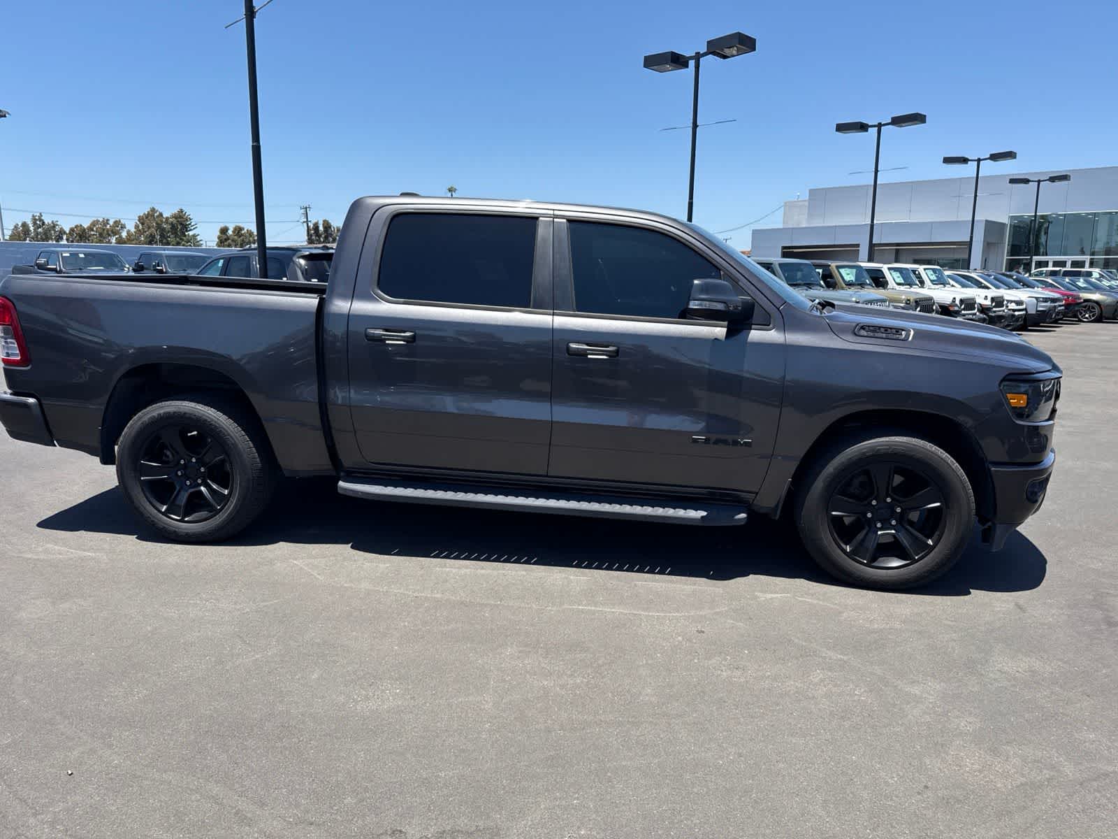Thumbnail: 2020 RAM 1500 - 10