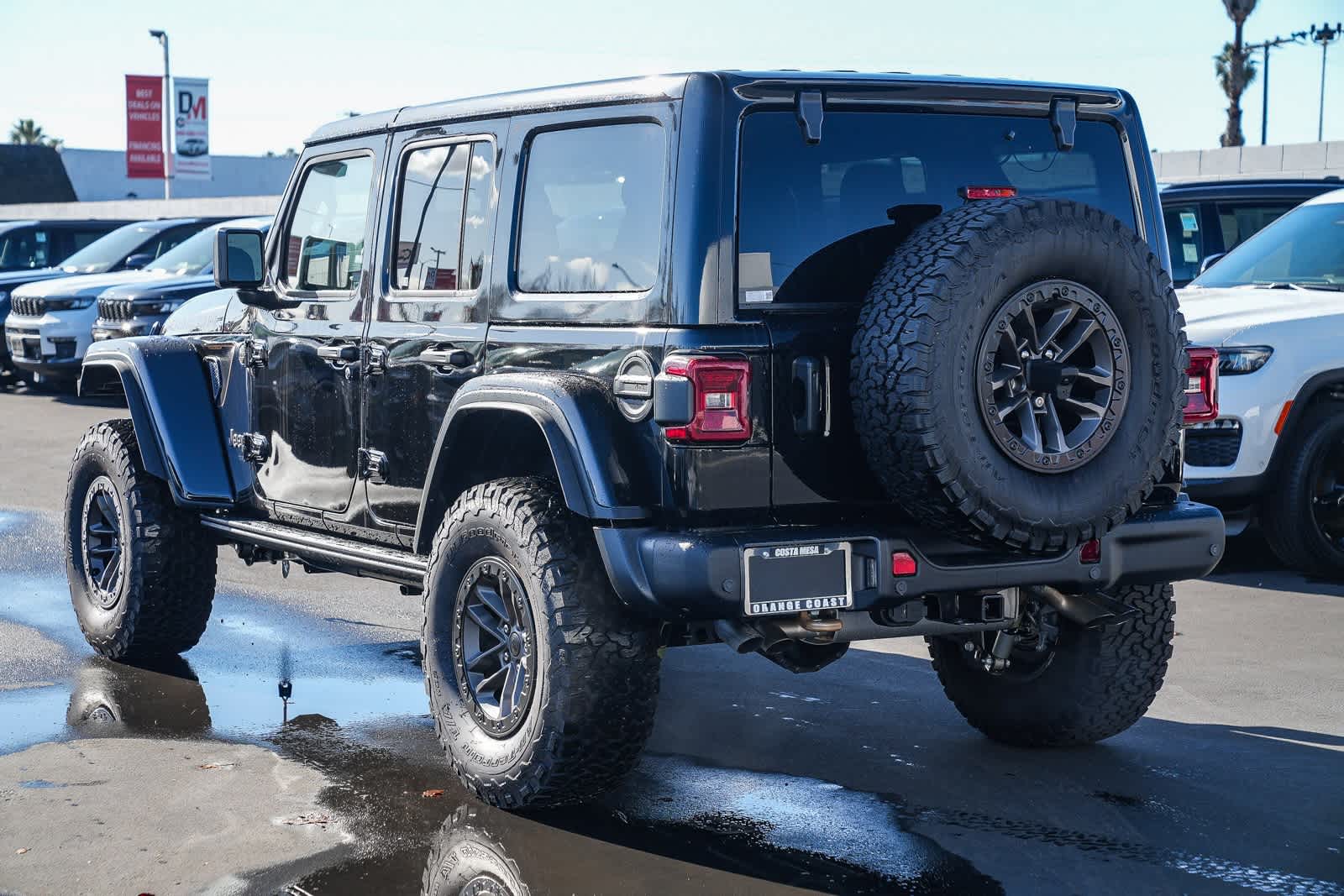 Thumbnail: 2025 Jeep Wrangler - 6