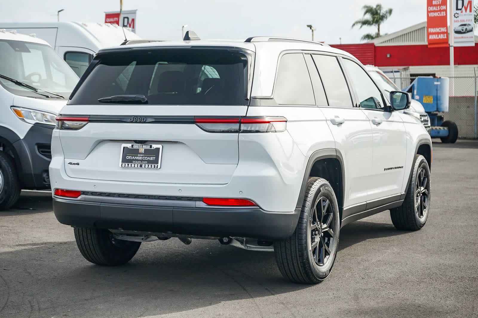 Thumbnail: 2026 Jeep Grand Cherokee - 4