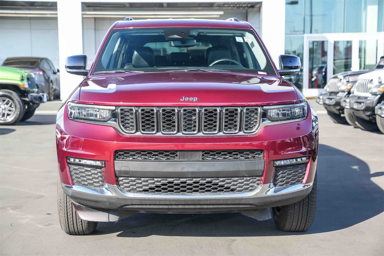 Thumbnail: 2021 Jeep Grand Cherokee L - 2