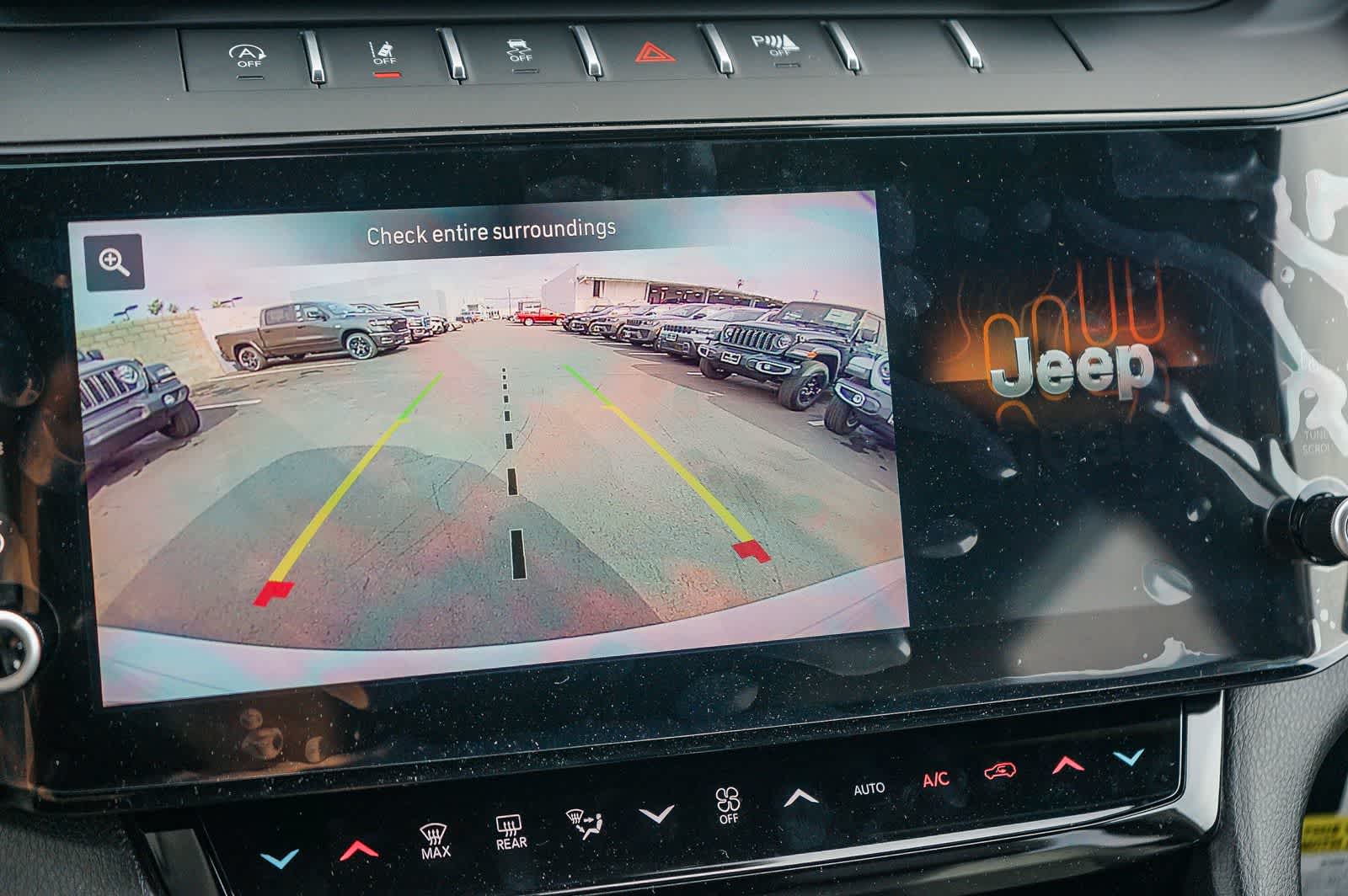 Thumbnail: 2026 Jeep Grand Cherokee - 24