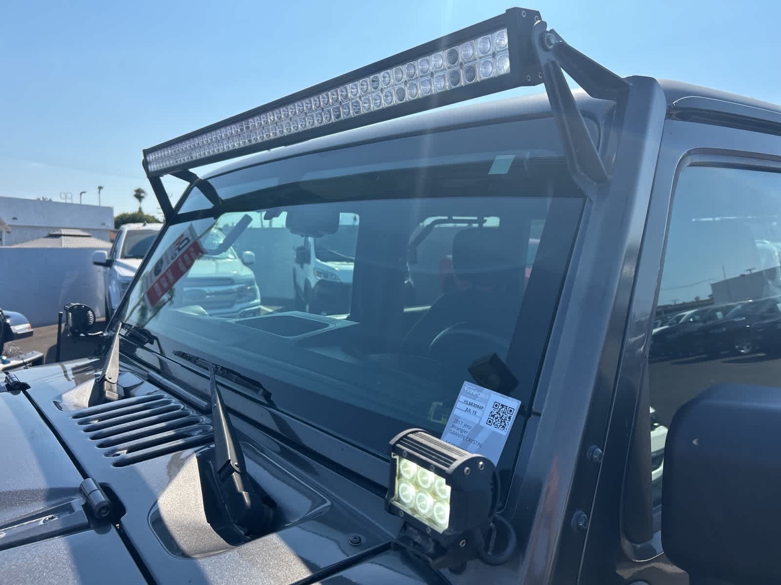 Thumbnail: 2017 Jeep Wrangler - 12