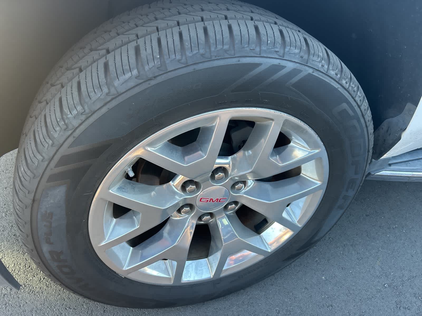 Thumbnail: 2018 GMC Yukon - 12