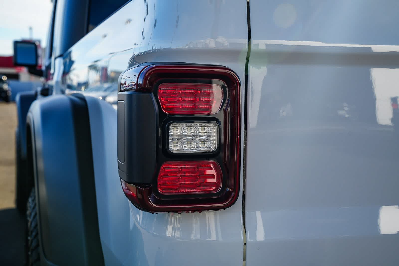 Thumbnail: 2026 Jeep Gladiator - 7