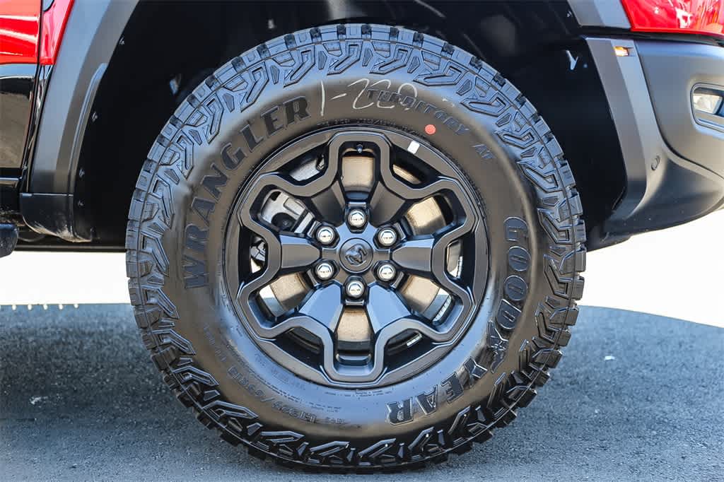 2025 RAM 1500 RHO 10