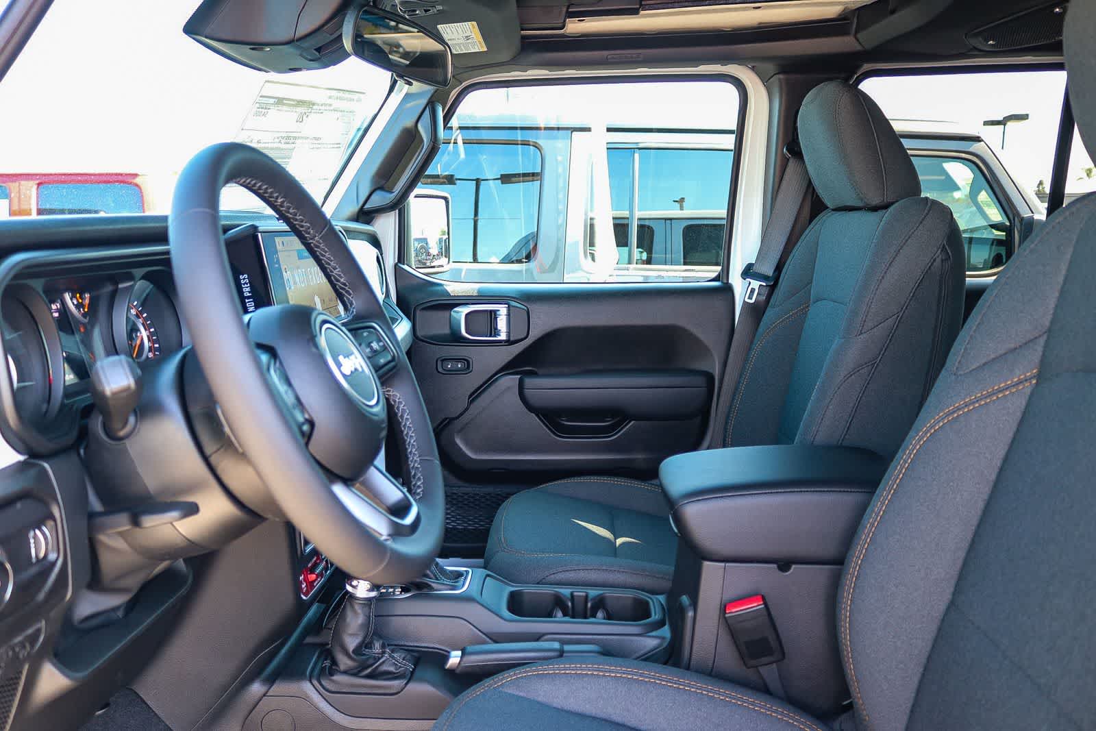 Thumbnail: 2026 Jeep Wrangler - 18