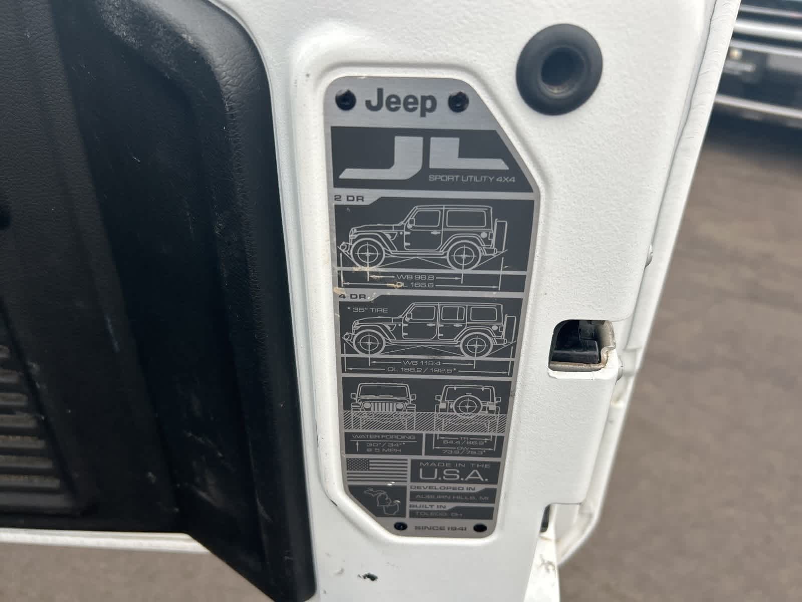 Thumbnail: 2024 Jeep Wrangler - 29