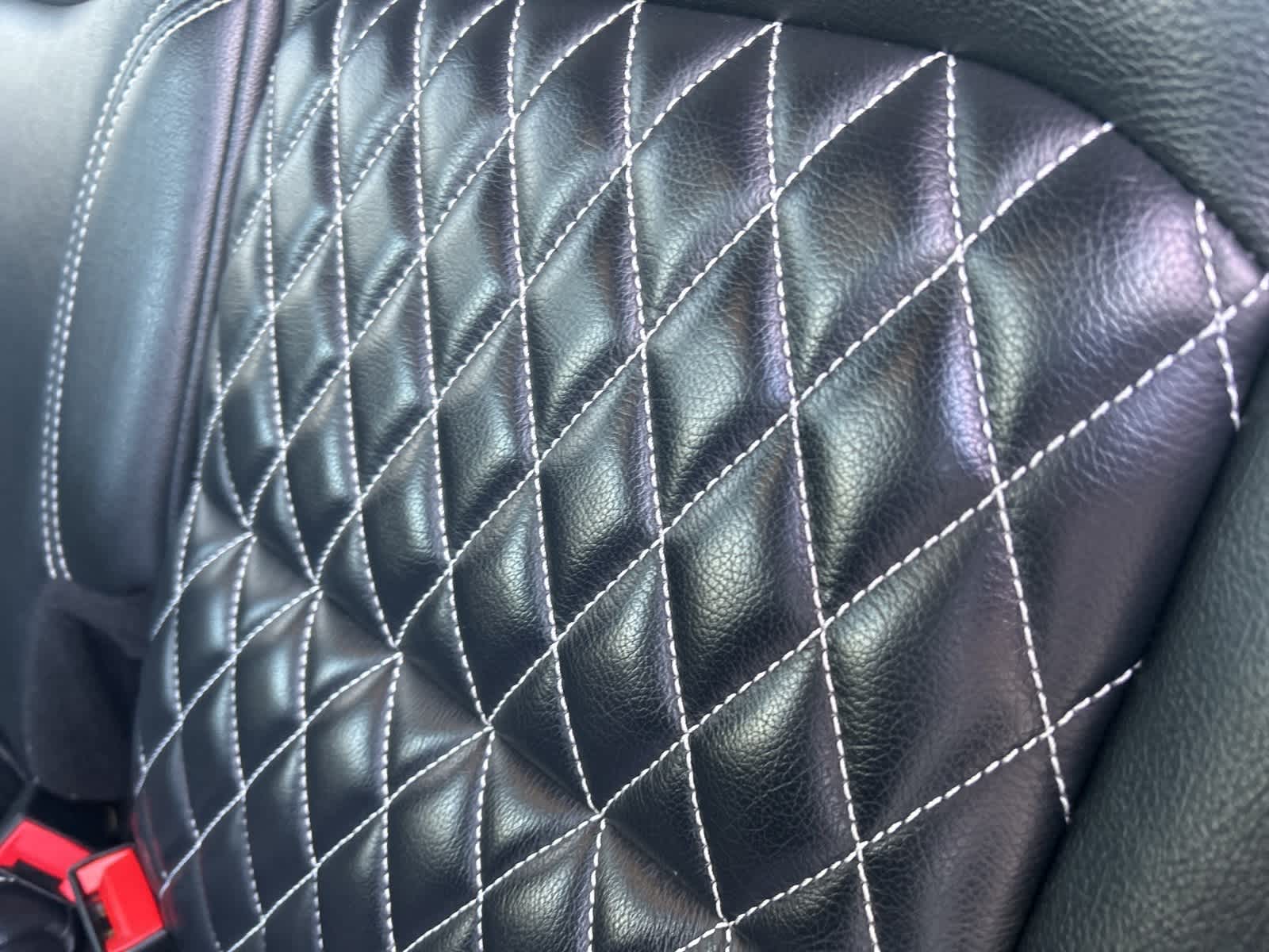 Thumbnail: 2022 Jeep Wrangler - 35