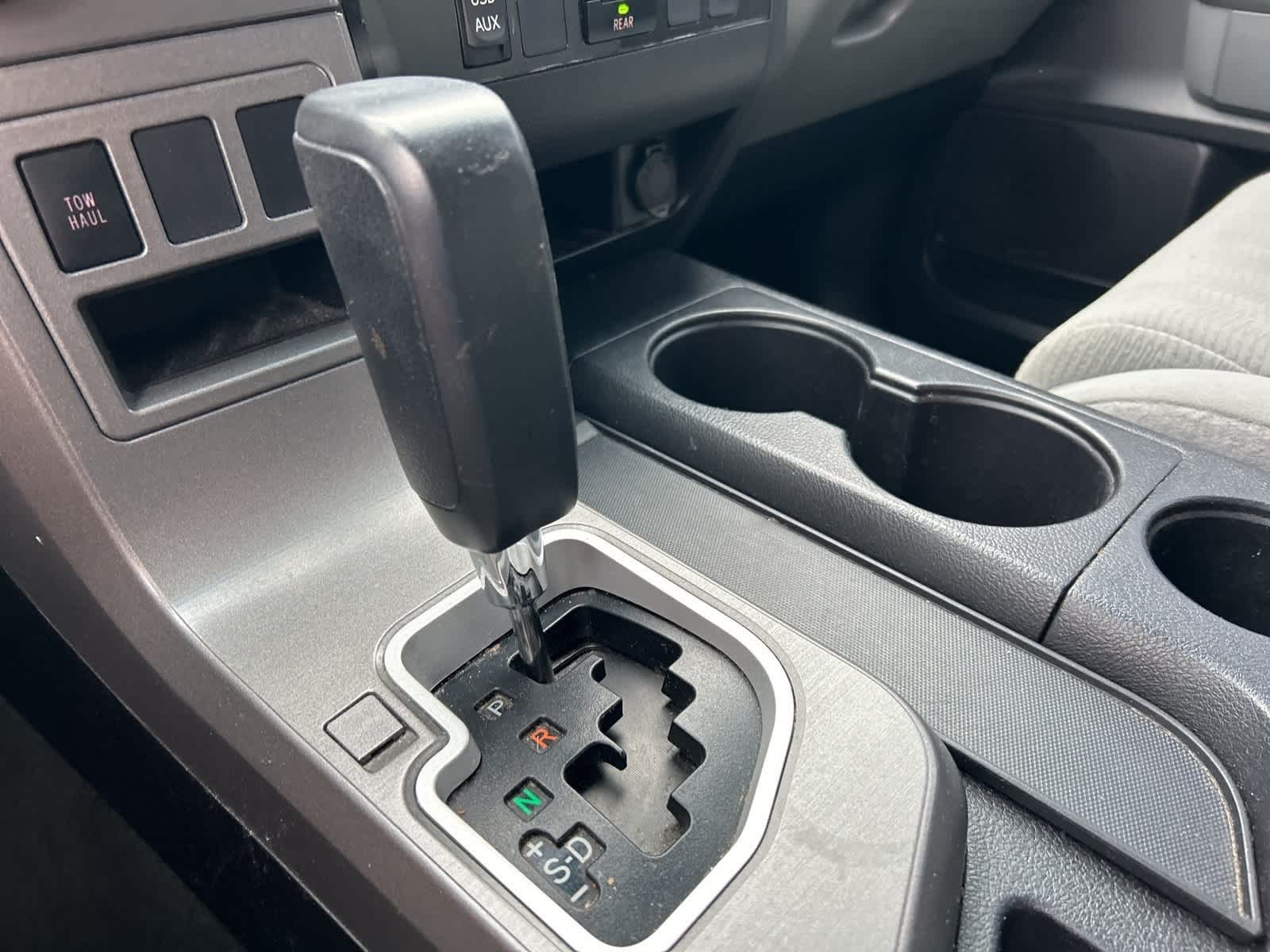 Thumbnail: 2015 Toyota Sequoia - 41