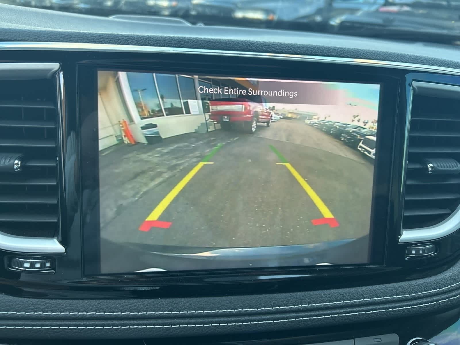 Thumbnail: 2022 Chrysler Pacifica - 39