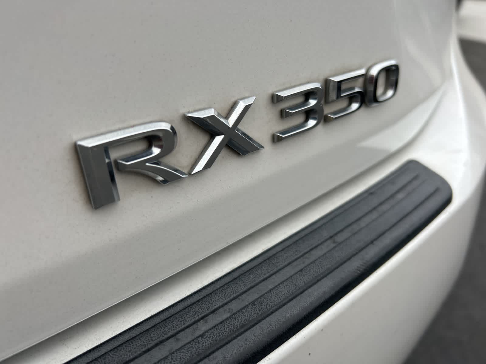 Thumbnail: 2019 Lexus RX - 16