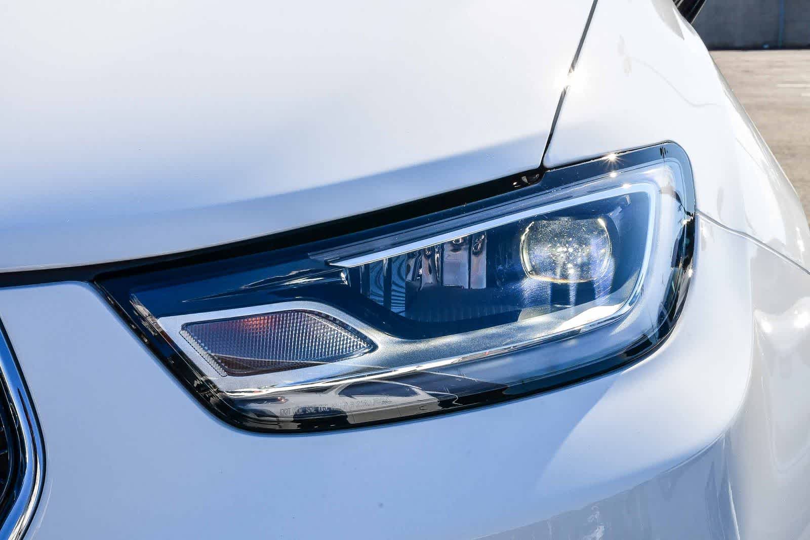 Thumbnail: 2026 Chrysler Pacifica - 8