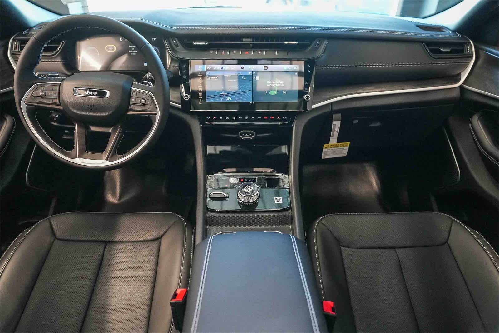 Thumbnail: 2026 Jeep Grand Cherokee - 13