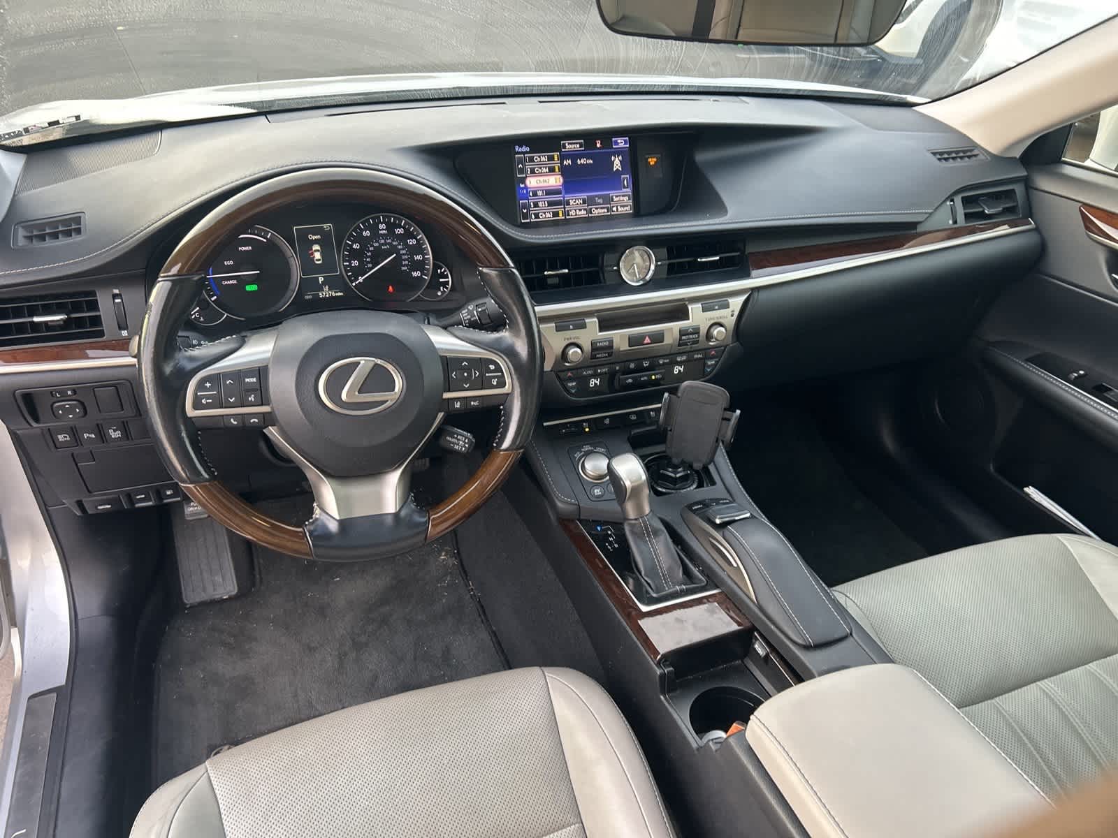 Thumbnail: 2016 Lexus ES - 26