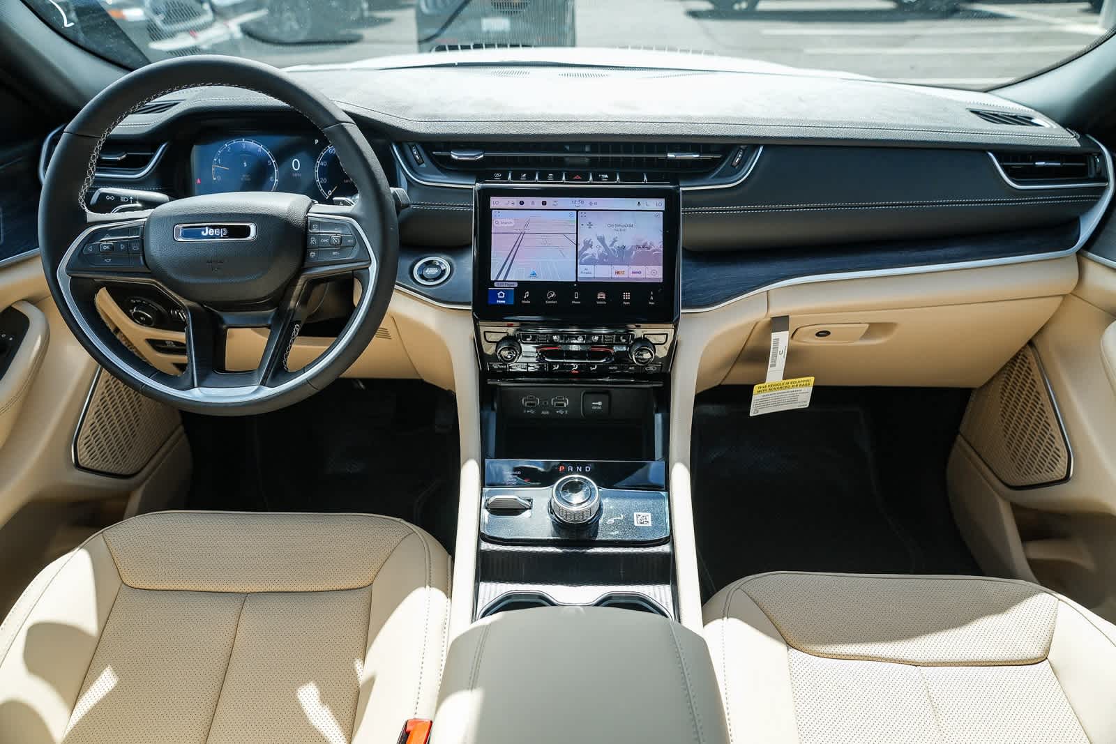 Thumbnail: 2025 Jeep Grand Cherokee - 13