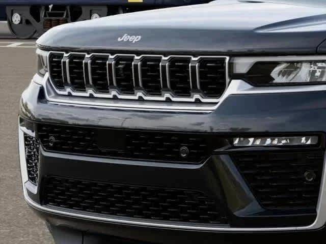 Thumbnail: 2026 Jeep Grand Cherokee - 32