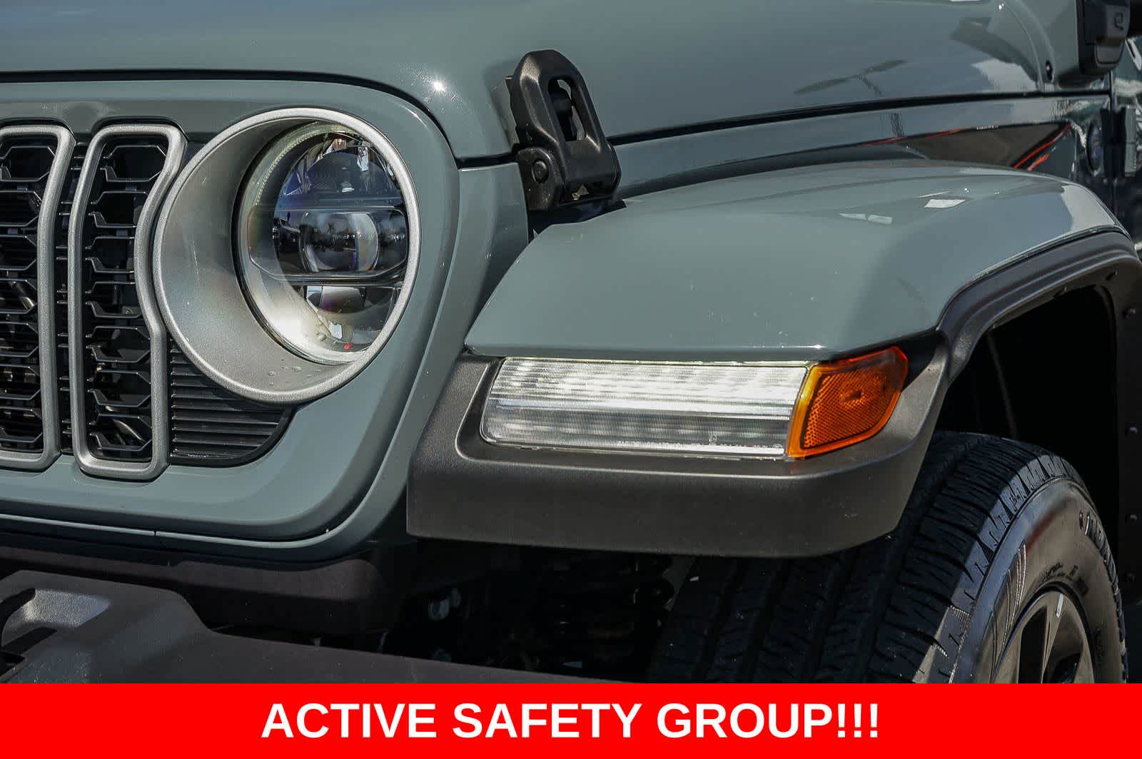 Thumbnail: 2025 Jeep Wrangler - 8