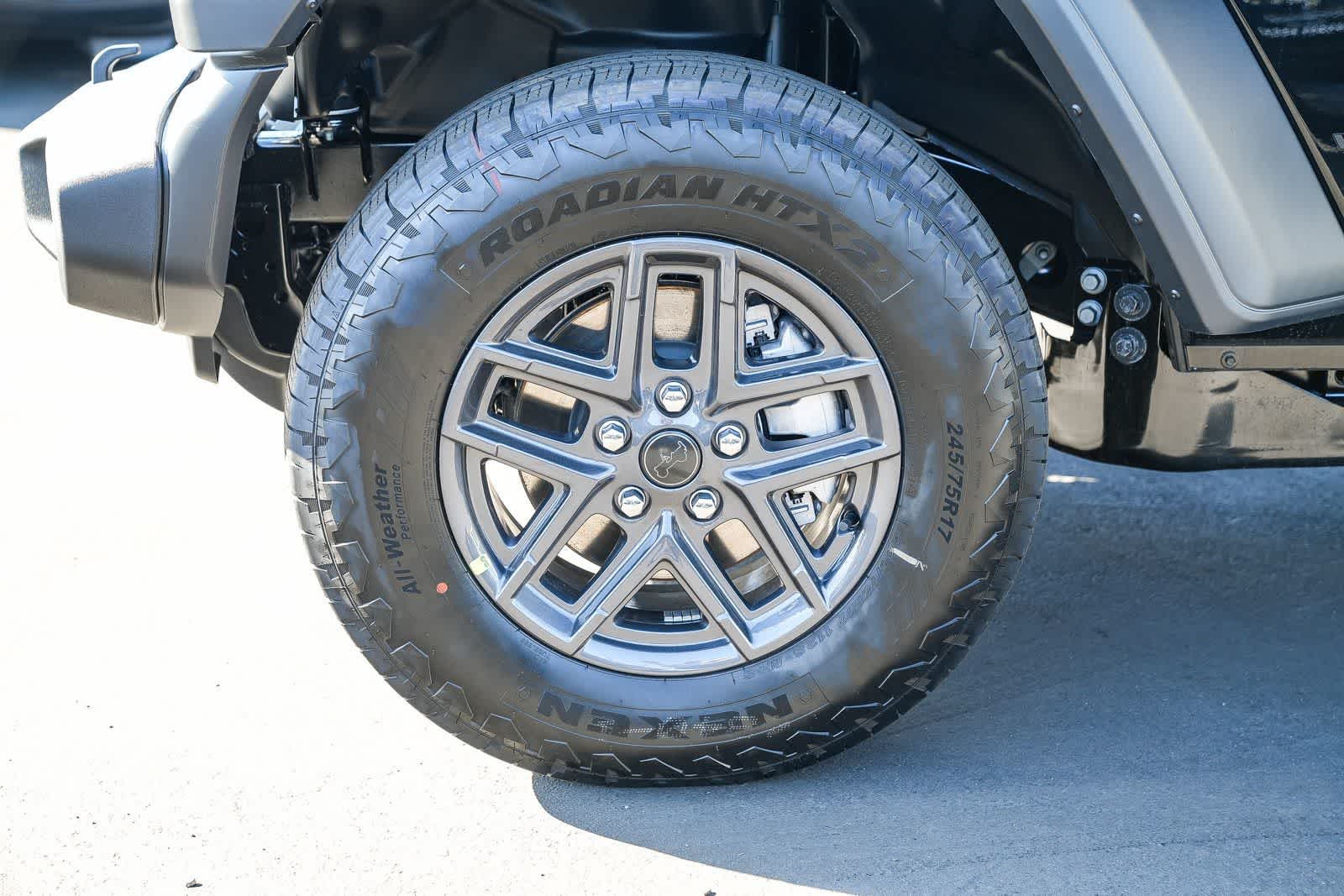 Thumbnail: 2026 Jeep Wrangler - 9