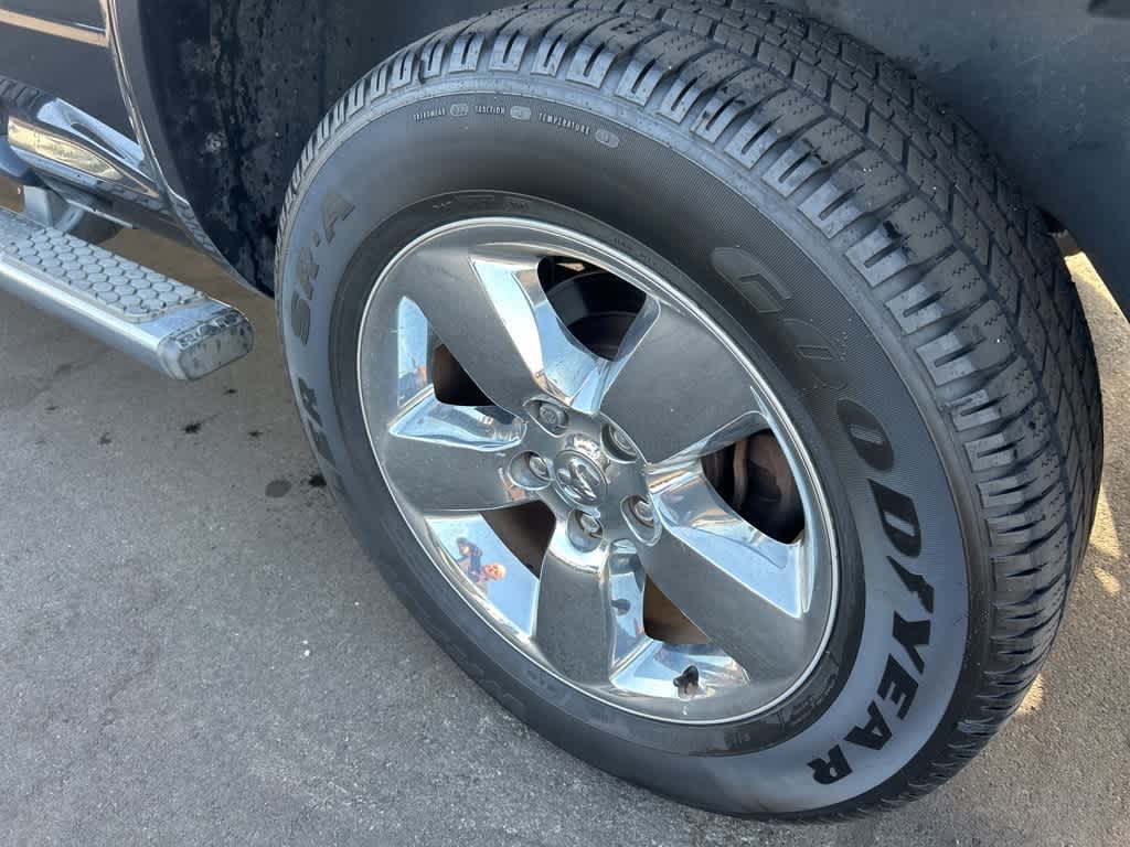 2014 RAM 1500 Laramie 13