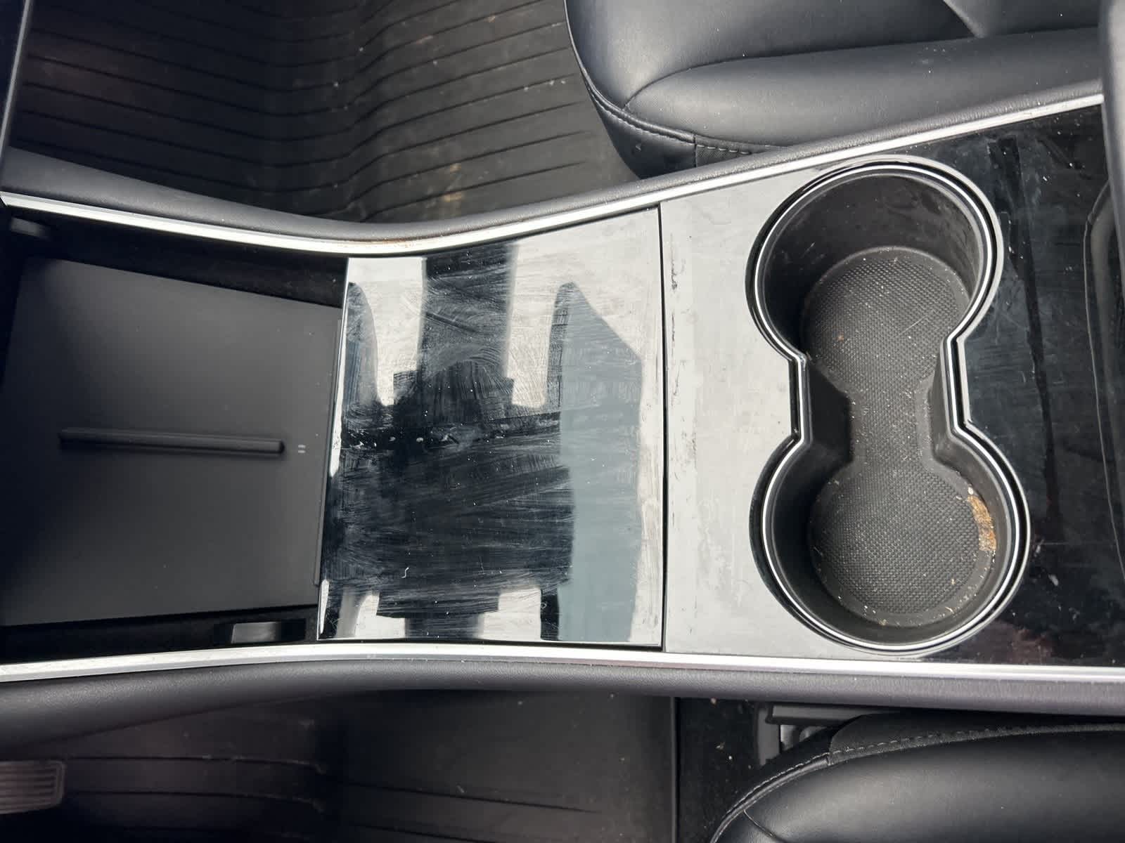 Thumbnail: 2018 Tesla Model 3 - 33