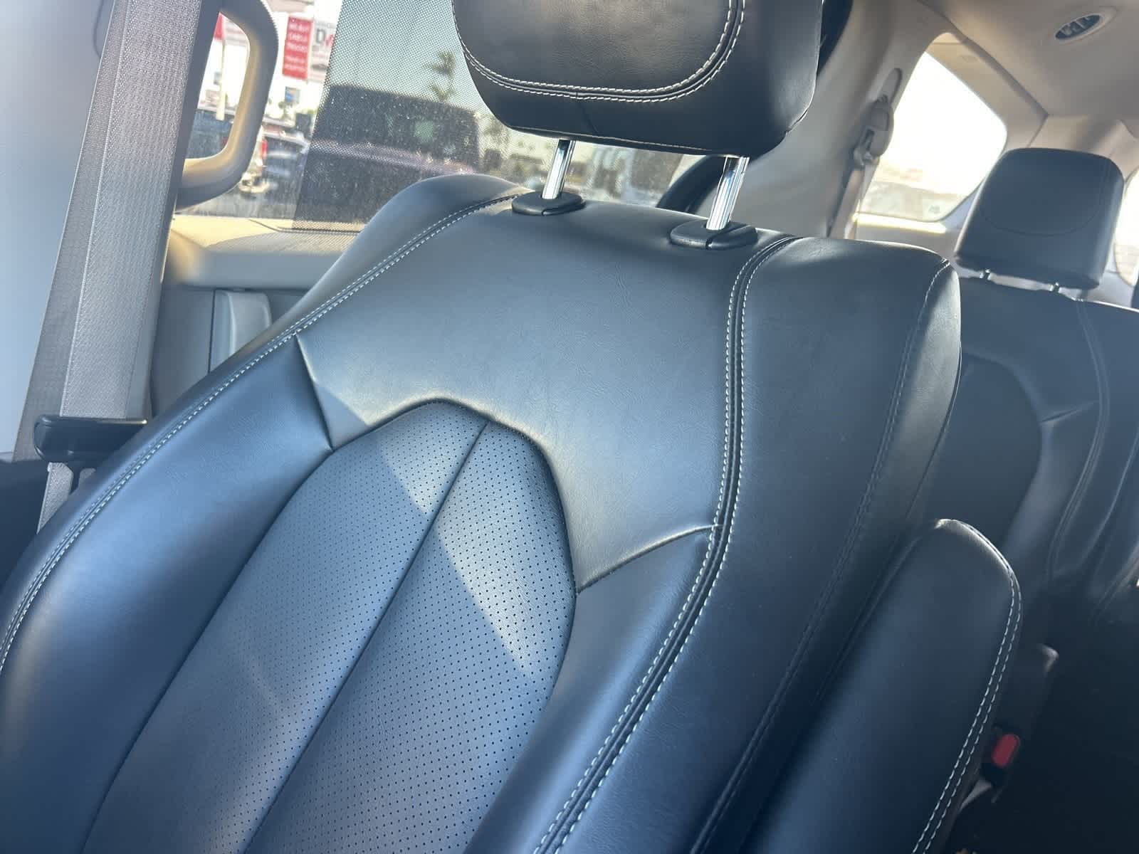 Thumbnail: 2024 Chrysler Pacifica - 38