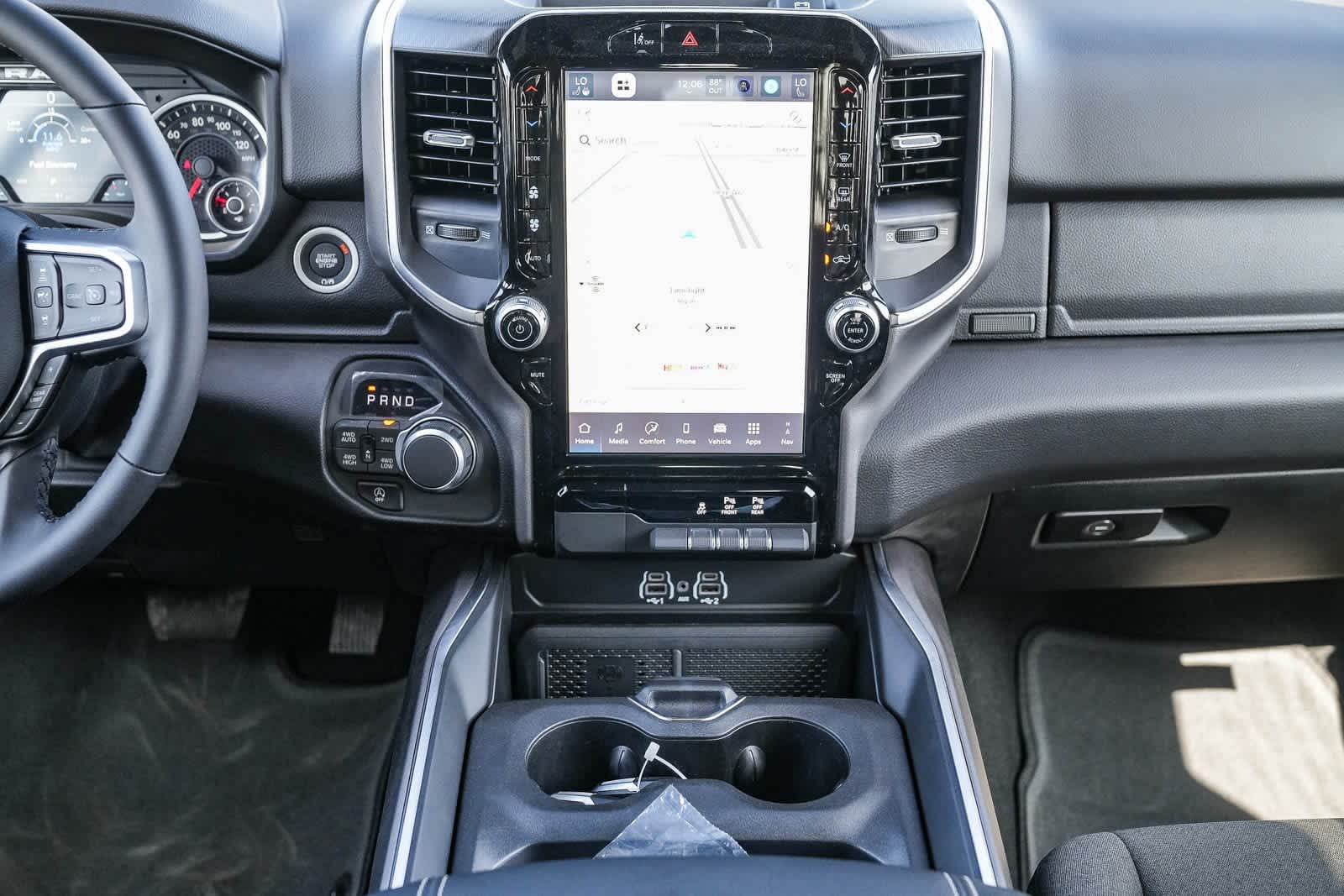 Thumbnail: 2026 RAM 1500 - 14