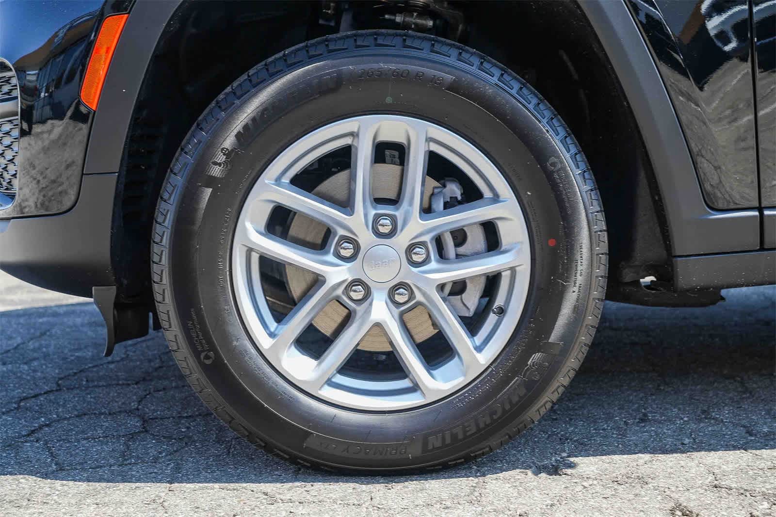 Thumbnail: 2025 Jeep Grand Cherokee - 9