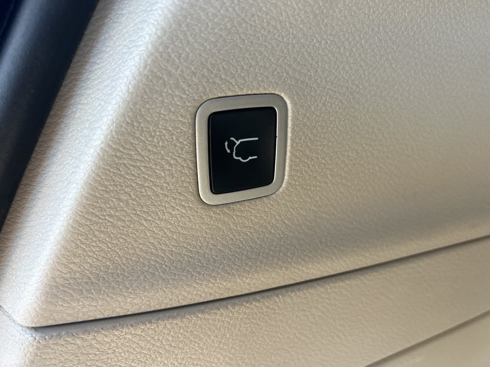 Thumbnail: 2024 Chrysler Pacifica - 20