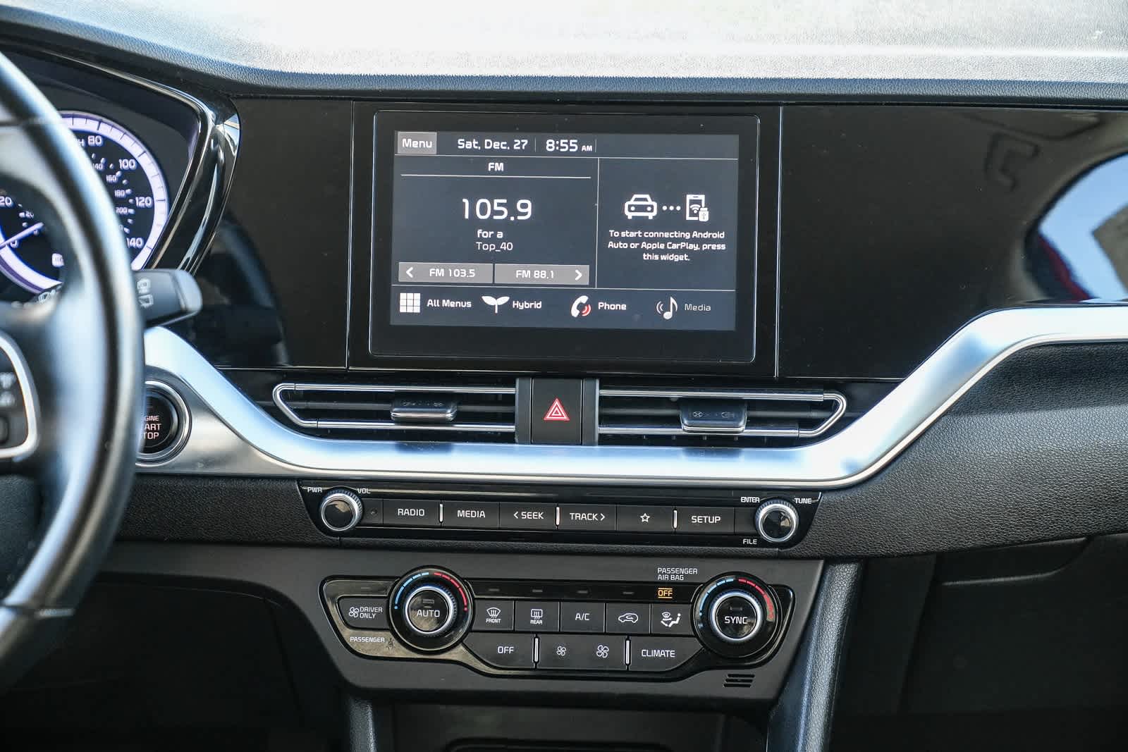 Thumbnail: 2022 Kia Niro - 12