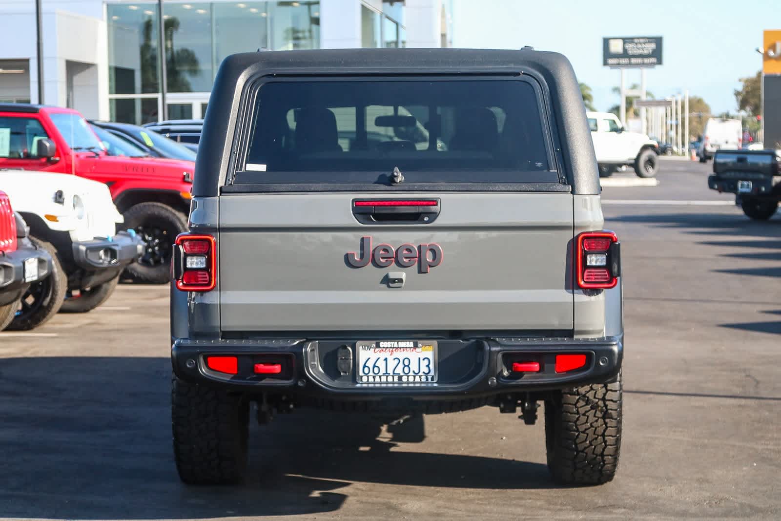 Thumbnail: 2021 Jeep Gladiator - 8