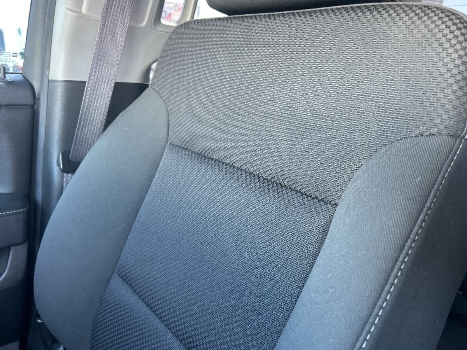 Thumbnail: 2015 Chevrolet Silverado 1500 - 30