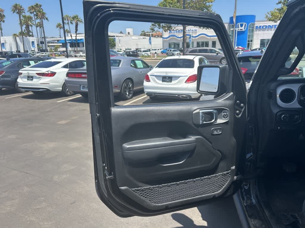 Thumbnail: 2024 Jeep Wrangler - 21