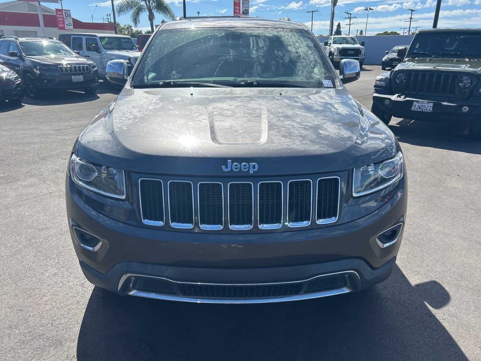 Thumbnail: 2015 Jeep Grand Cherokee - 9