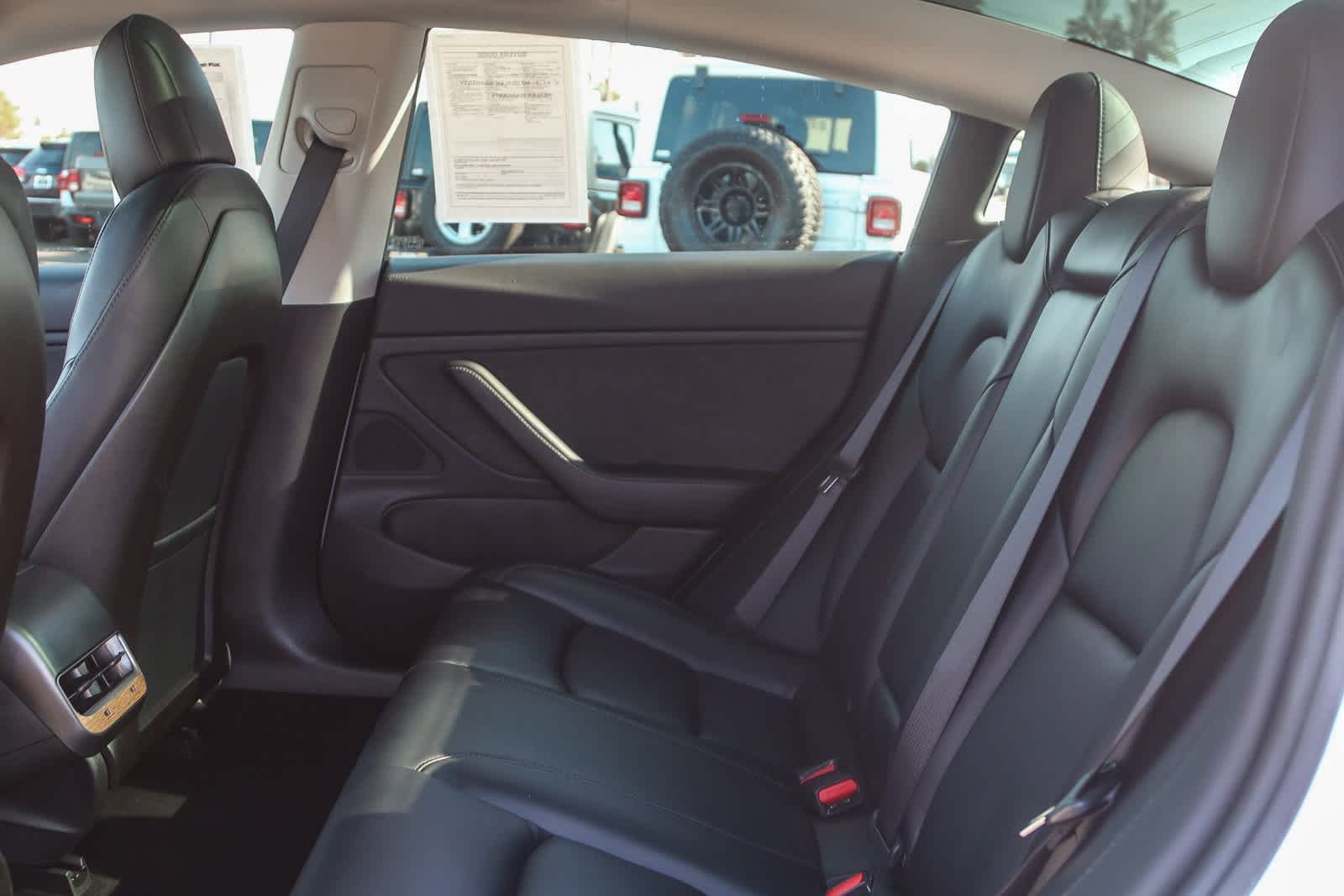 Thumbnail: 2019 Tesla Model 3 - 16