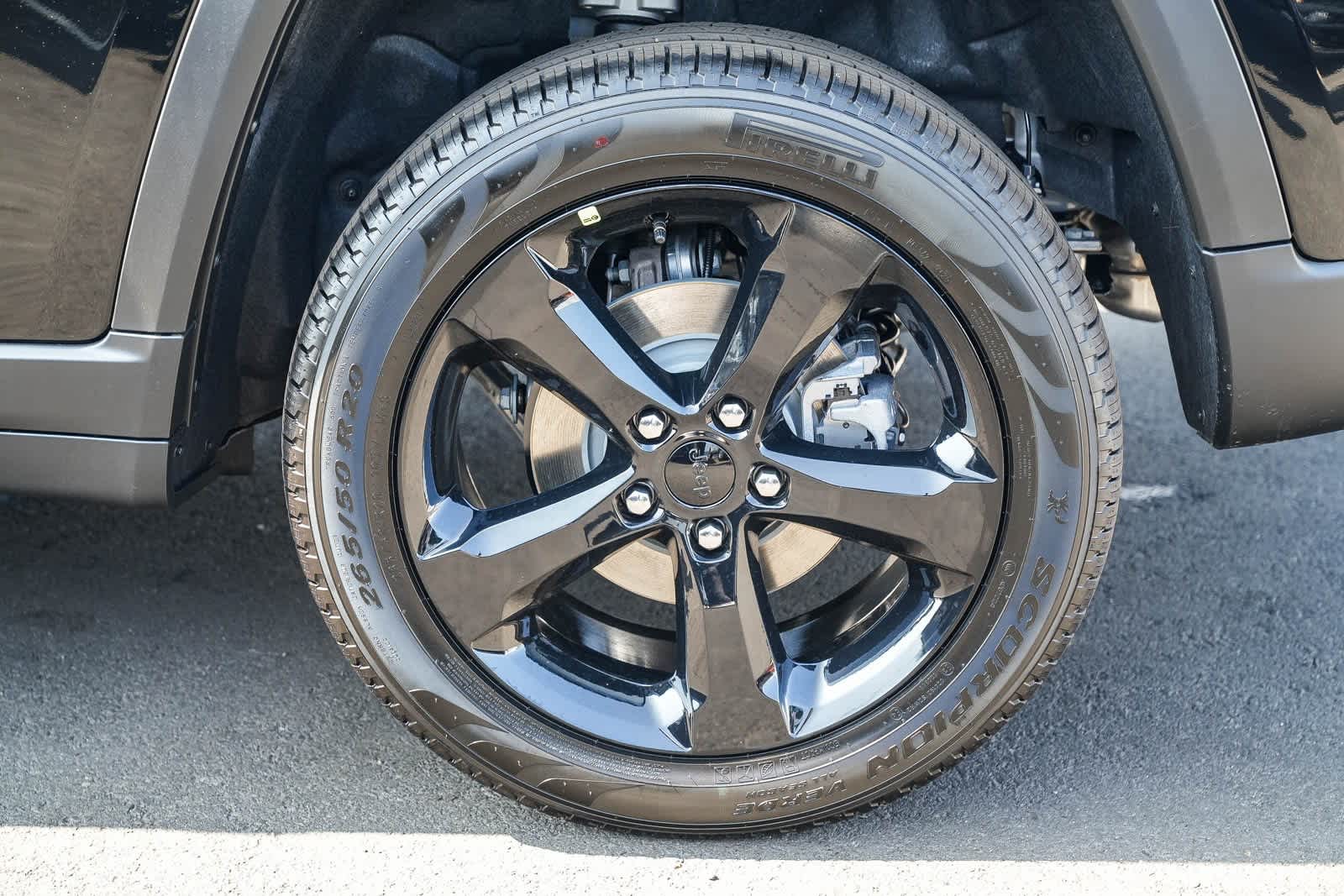 Thumbnail: 2025 Jeep Grand Cherokee - 10