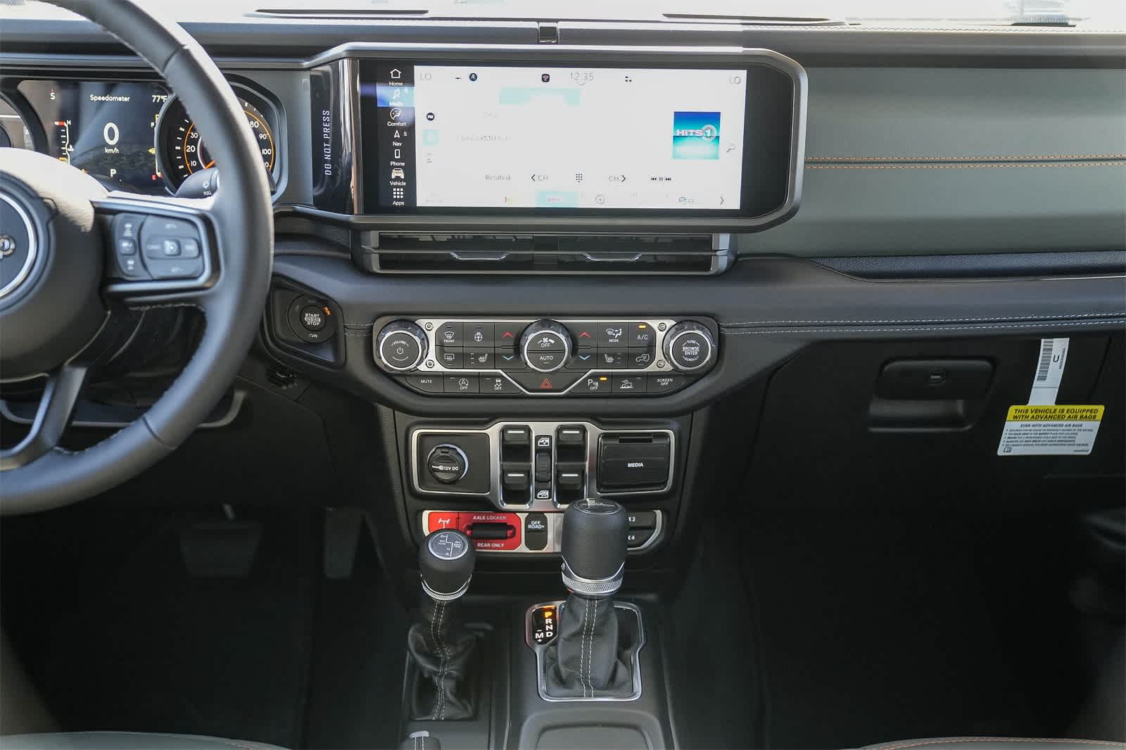 Thumbnail: 2026 Jeep Gladiator - 14