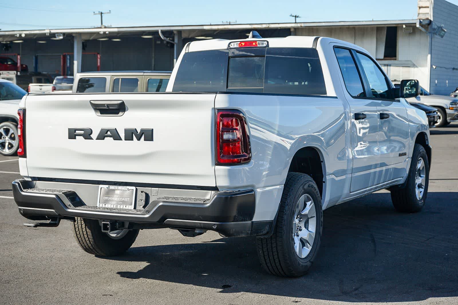 Thumbnail: 2026 RAM 1500 - 4