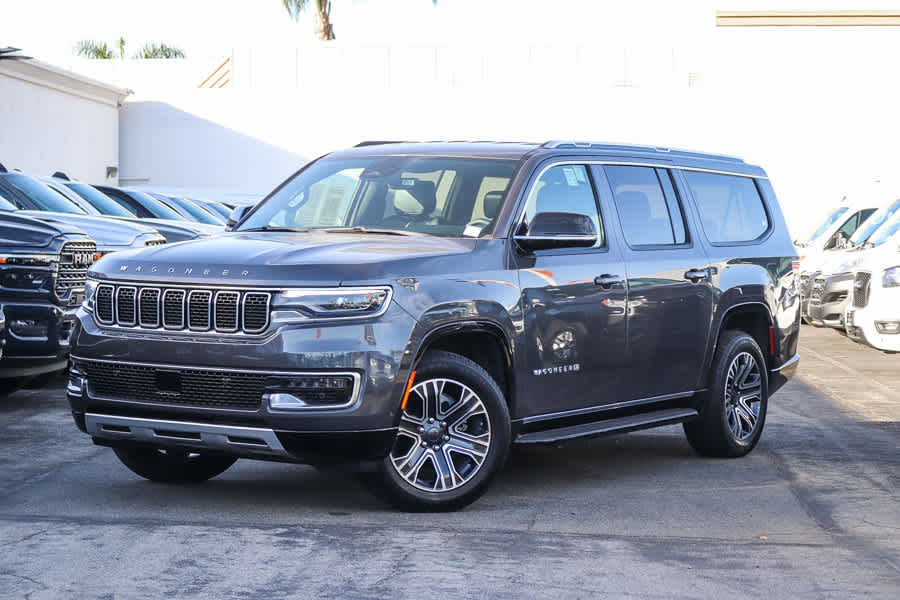 2024 Jeep Wagoneer L